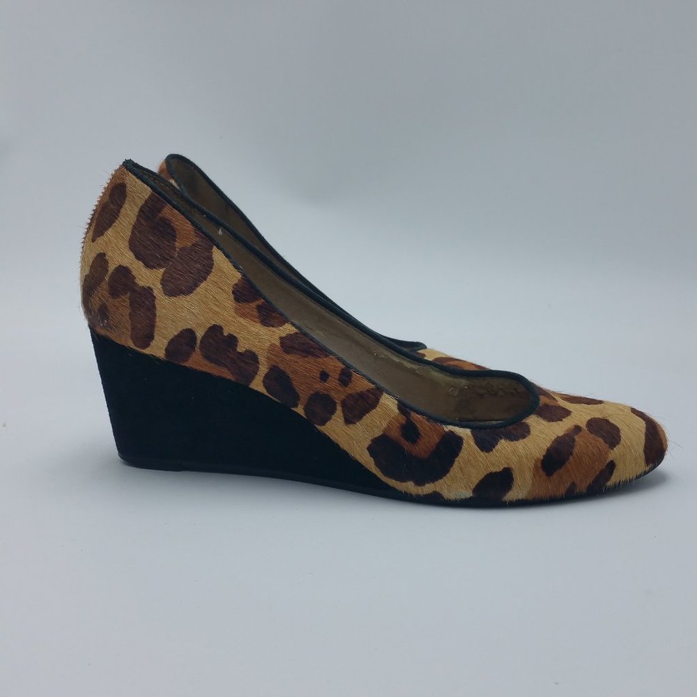 Antonio Melani leopard / cheetah print hair wedges